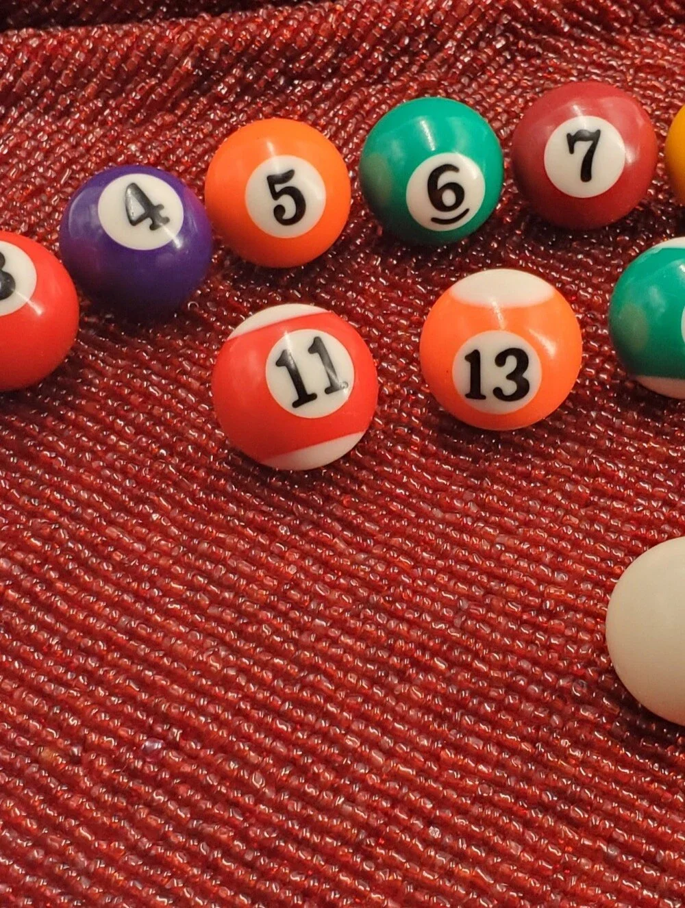 Miniature Pool Balls Set Please Read Description  (C40)